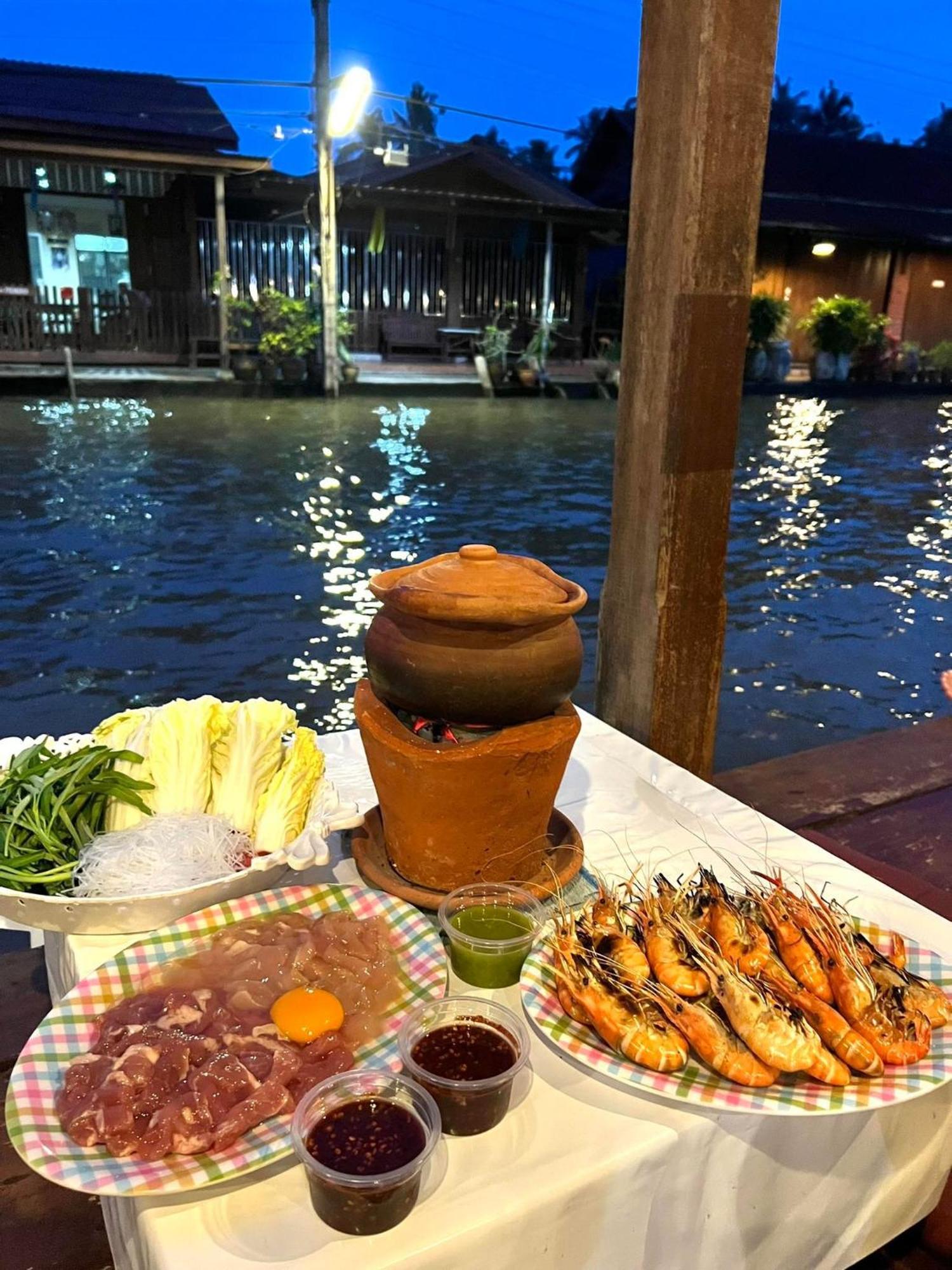 Baanklong Amphawa Homestay Ngoại thất bức ảnh