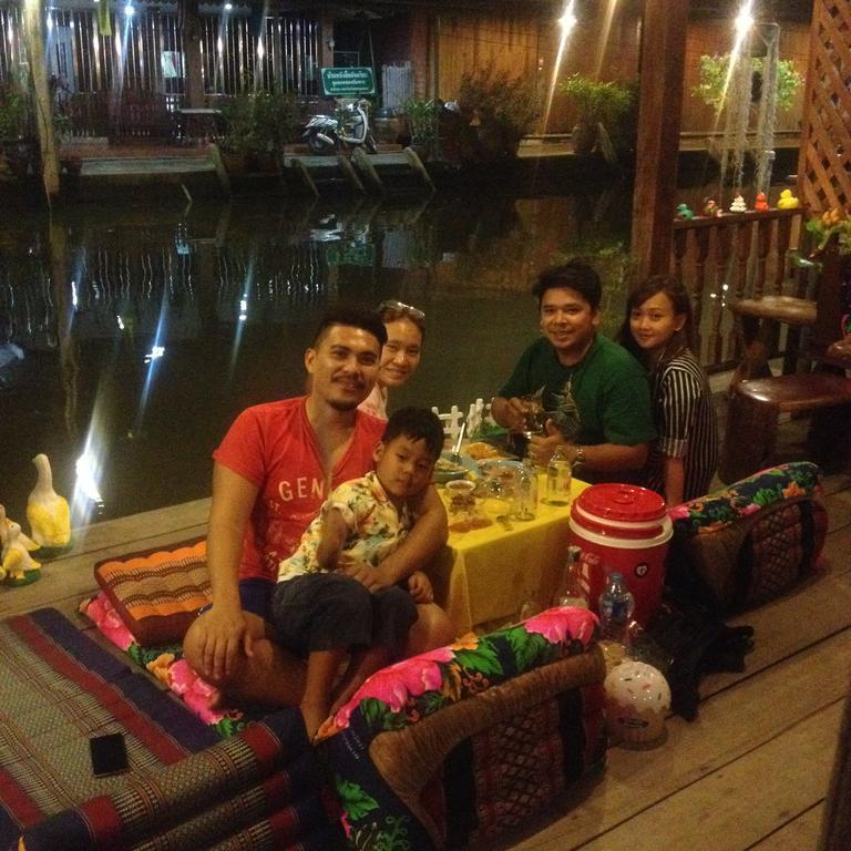 Baanklong Amphawa Homestay Ngoại thất bức ảnh